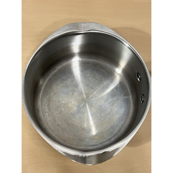 WearEver Stainless Saucepan Set 1 Qt + 2 Qt Glass Strainer Lids Double Spout - Picture 2 of 12